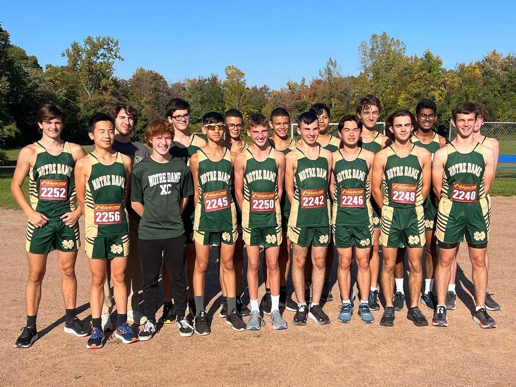 ND Cross Country Sweeps Race on Senior Day